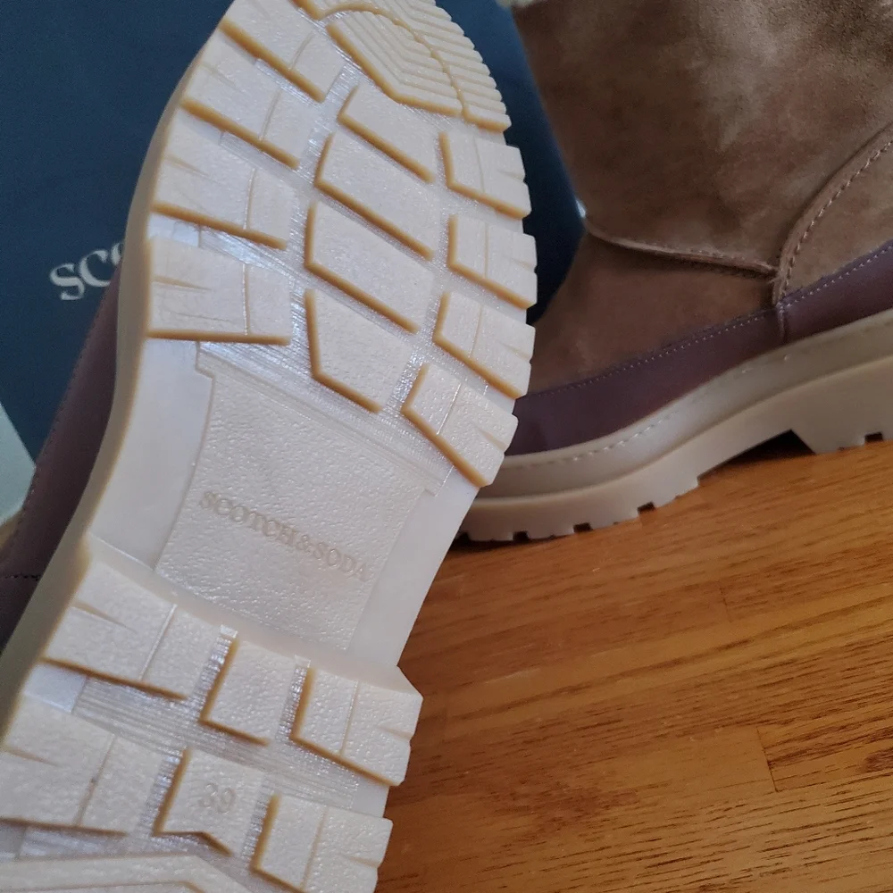 Scotch & Soda Women's Tan and Brown Boots